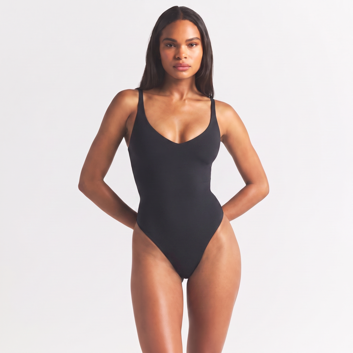 Sculpta Plunge — body décolleté V, effet sablier