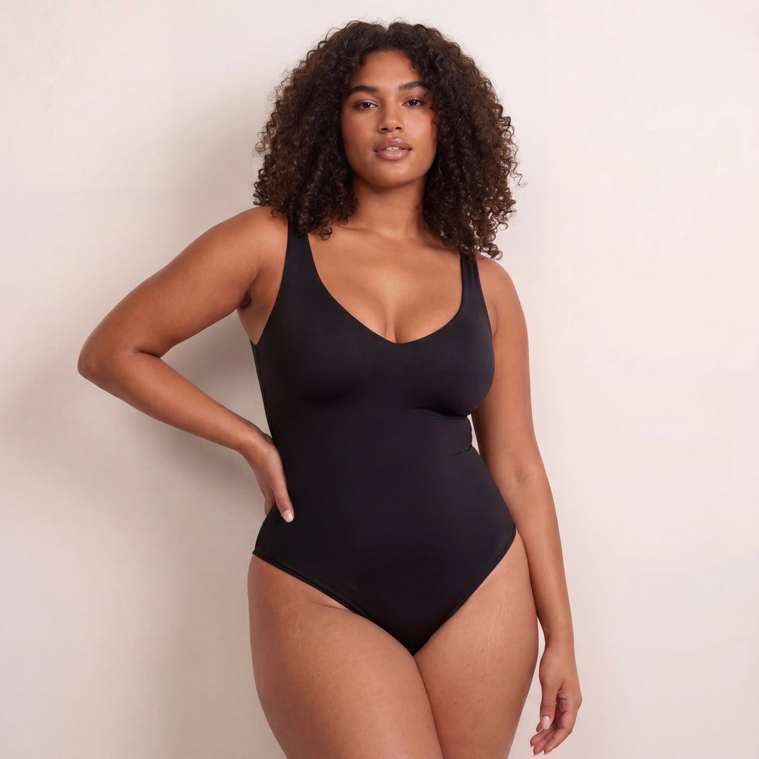 SCULPTA PLUNGE – BODY DÉCOLLETÉ V EFFET SABLIER