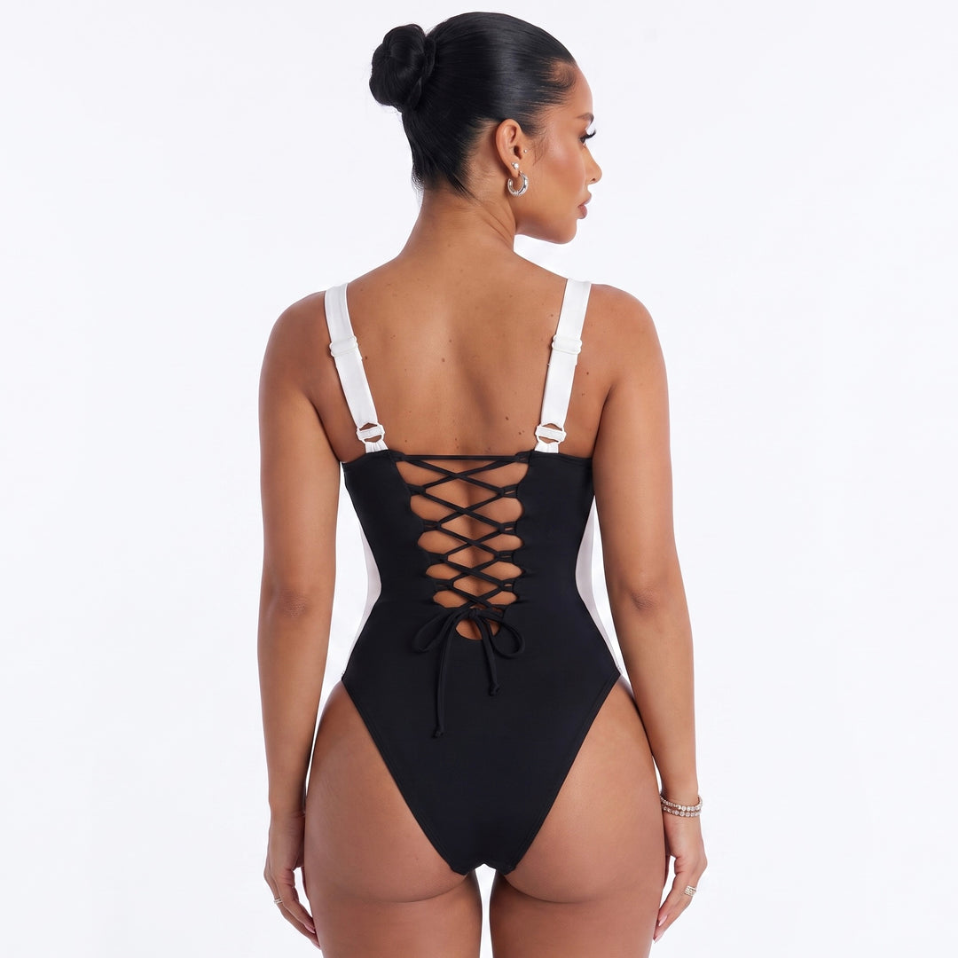 Sculpta Lifty — Maillot gainant avec armature intégrée